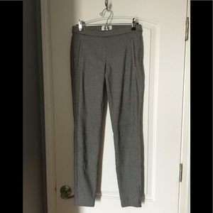 Elle gingham skinny stretch pants. NWOT